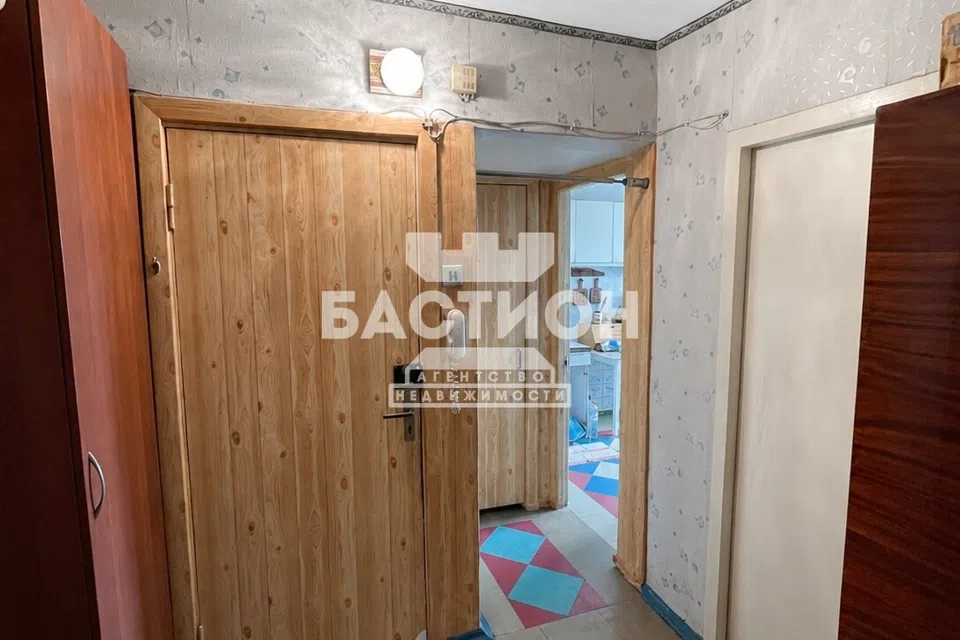 Продаётся 3-комнатная квартира, 60.2 м²
