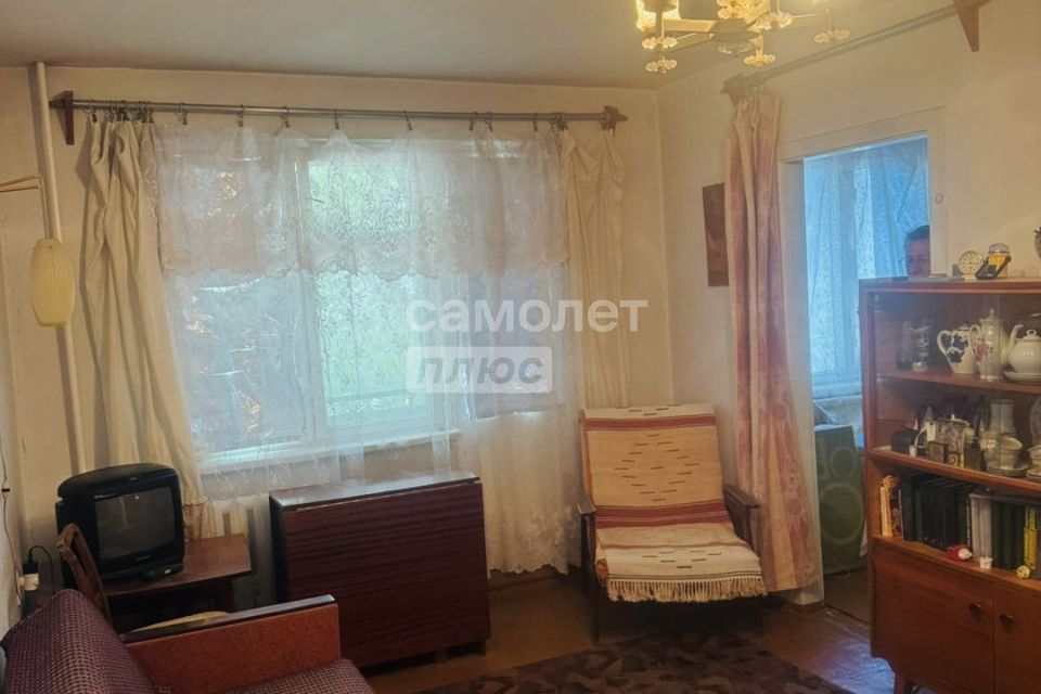 Продаётся 3-комнатная квартира, 47.2 м²
