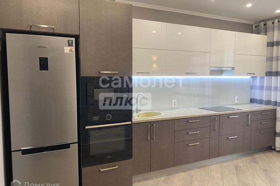 Продаётся 2-комнатная квартира, 61.7 м²