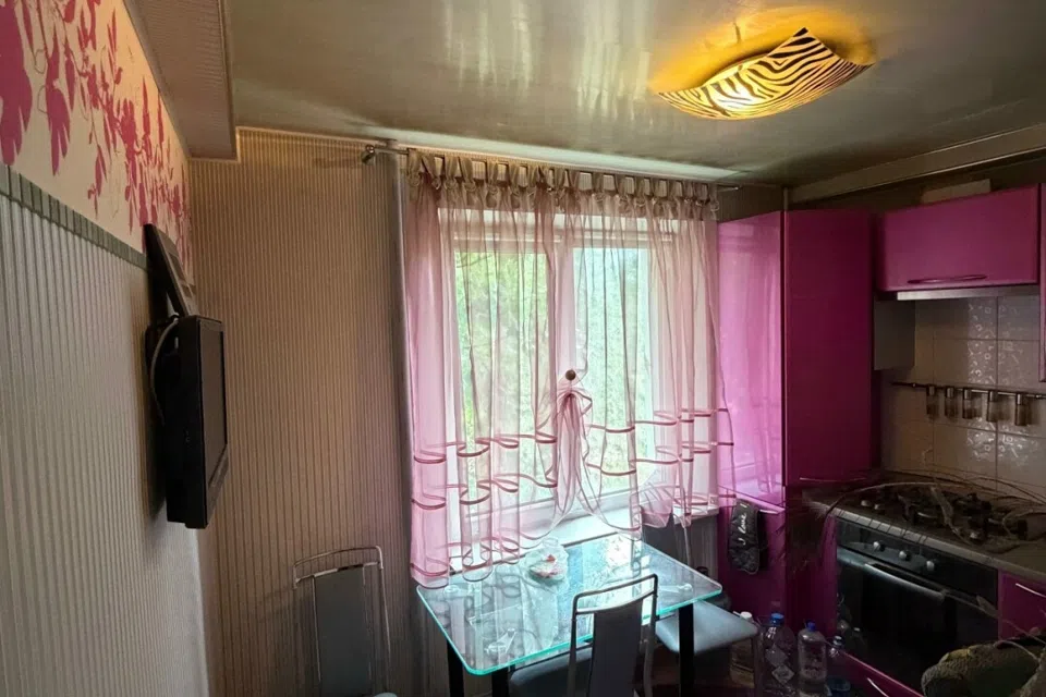Продаётся 2-комнатная квартира, 56 м²