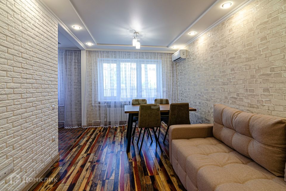Продаётся 3-комнатная квартира, 61.1 м²