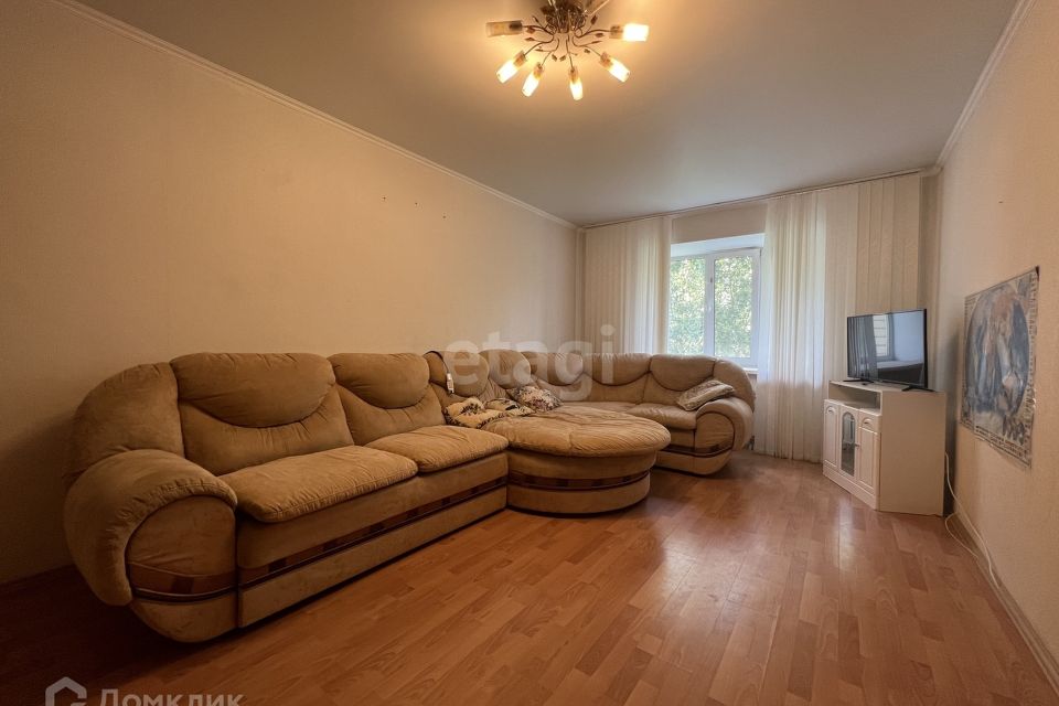 Сдаётся 1-комнатная квартира, 58.3 м²