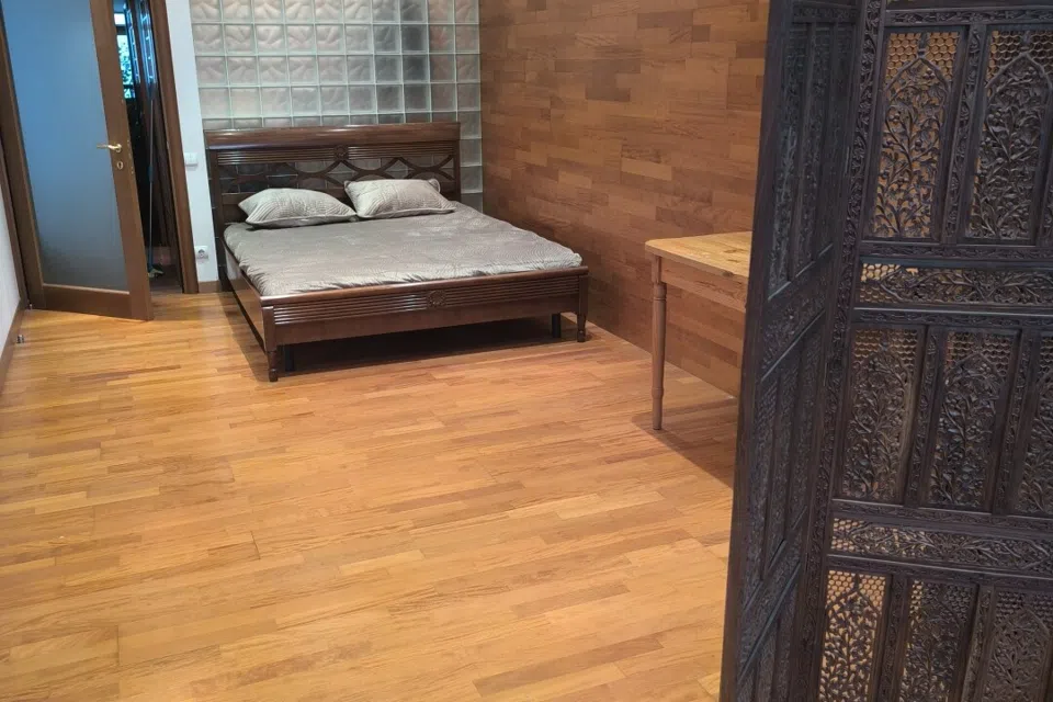 Сдаётся 5-комнатная квартира, 250 м²