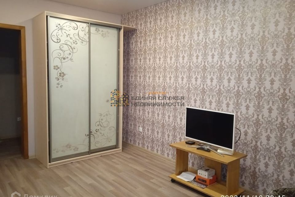 Сдаётся 2-комнатная квартира, 58 м²