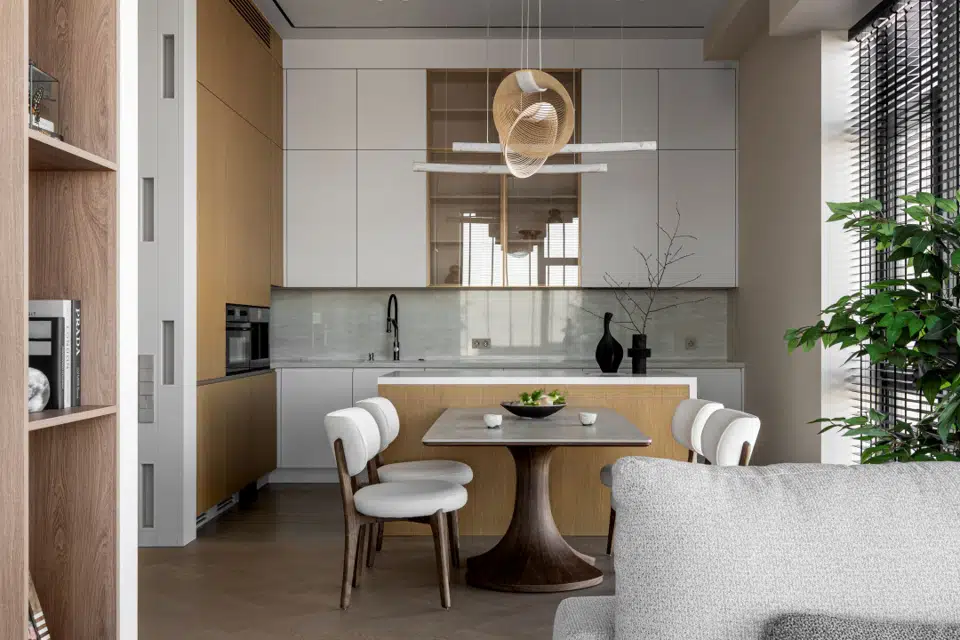 Продаётся 3-комнатная квартира, 100 м²