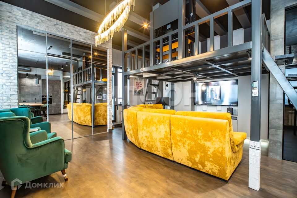 Продаётся 1-комнатная квартира, 60 м²