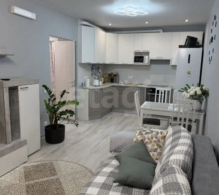 Продаётся 3-комнатная квартира, 61 м²