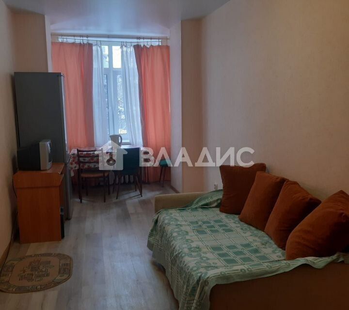 Продаётся комната в 3-комн. квартире, 18.4 м²