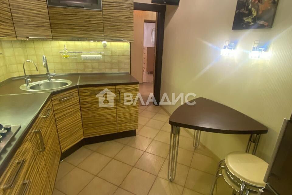 Сдаётся 2-комнатная квартира, 52.4 м²