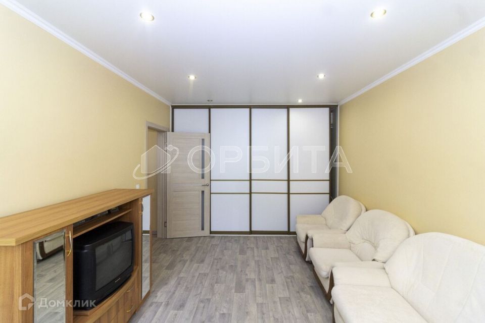 Продаётся 2-комнатная квартира, 61.4 м²