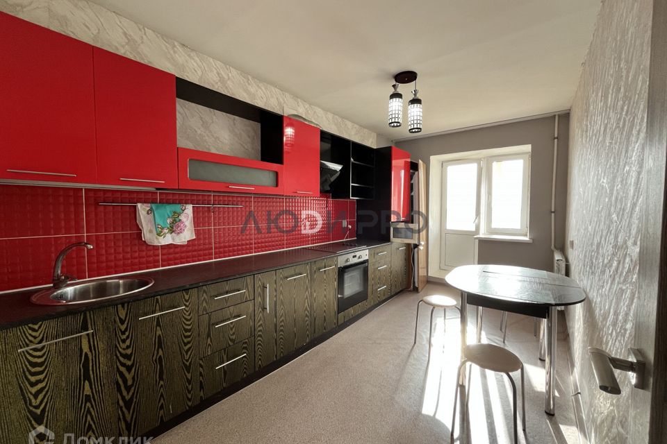 Сдаётся 2-комнатная квартира, 70 м²