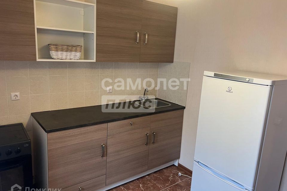 Сдаётся 1-комнатная квартира, 38 м²