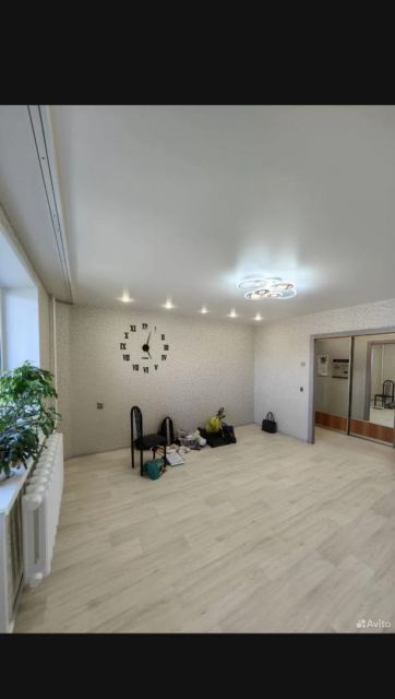 Продаётся 3-комнатная квартира, 65.8 м²