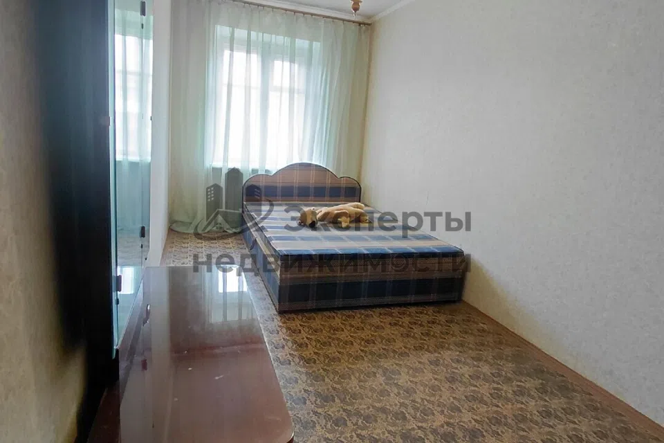 Продаётся 2-комнатная квартира, 42.2 м²