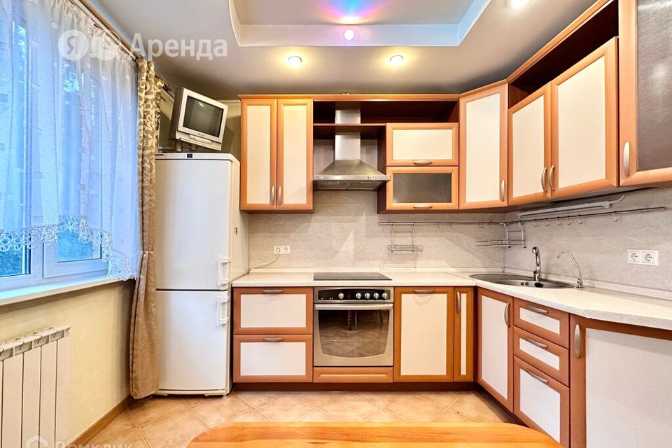 Сдаётся 3-комнатная квартира, 85 м²