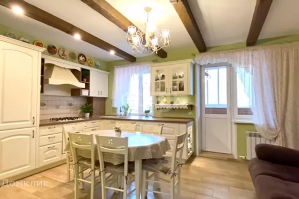 Продаётся 3-комнатная квартира, 99.7 м²