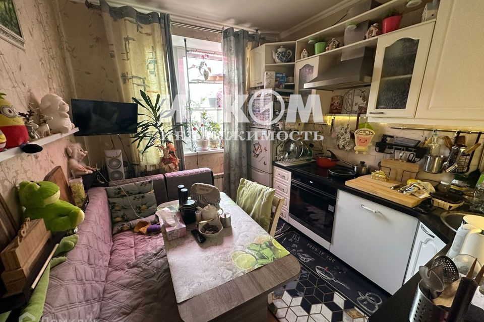 Продаётся 2-комнатная квартира, 50.5 м²