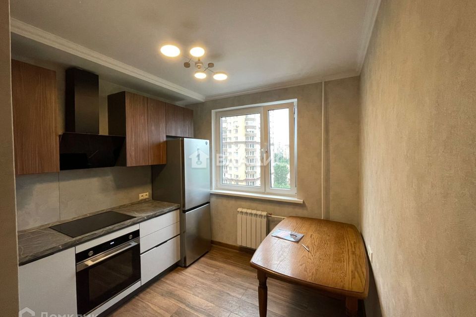 Продаётся 2-комнатная квартира, 50.7 м²
