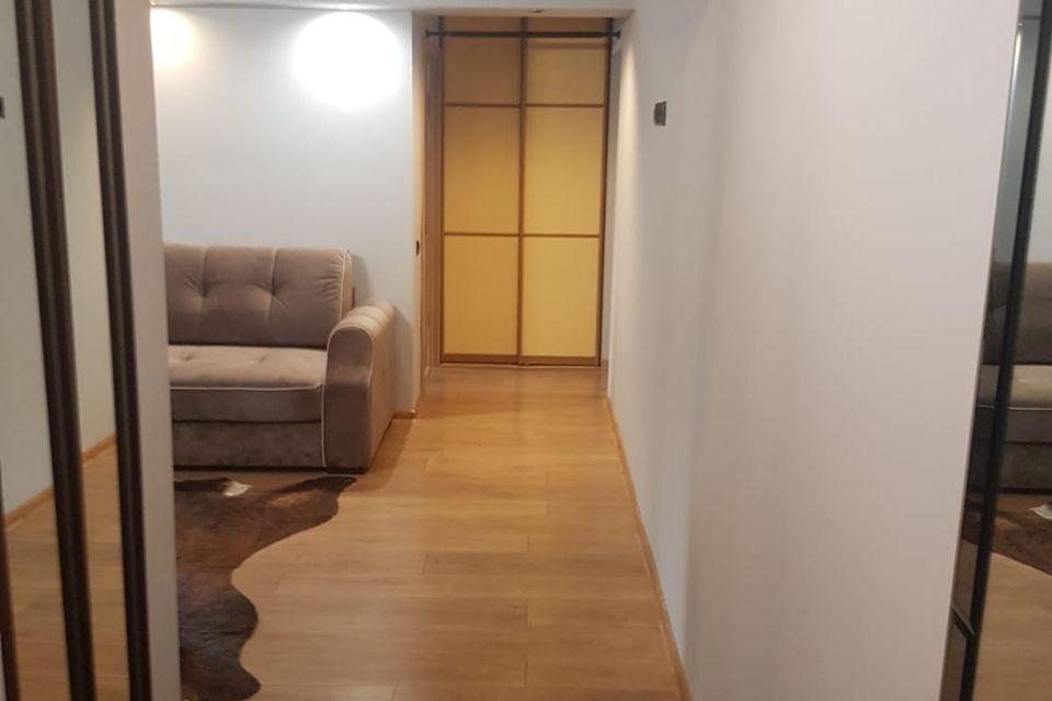 Сдаётся 3-комнатная квартира, 58 м²