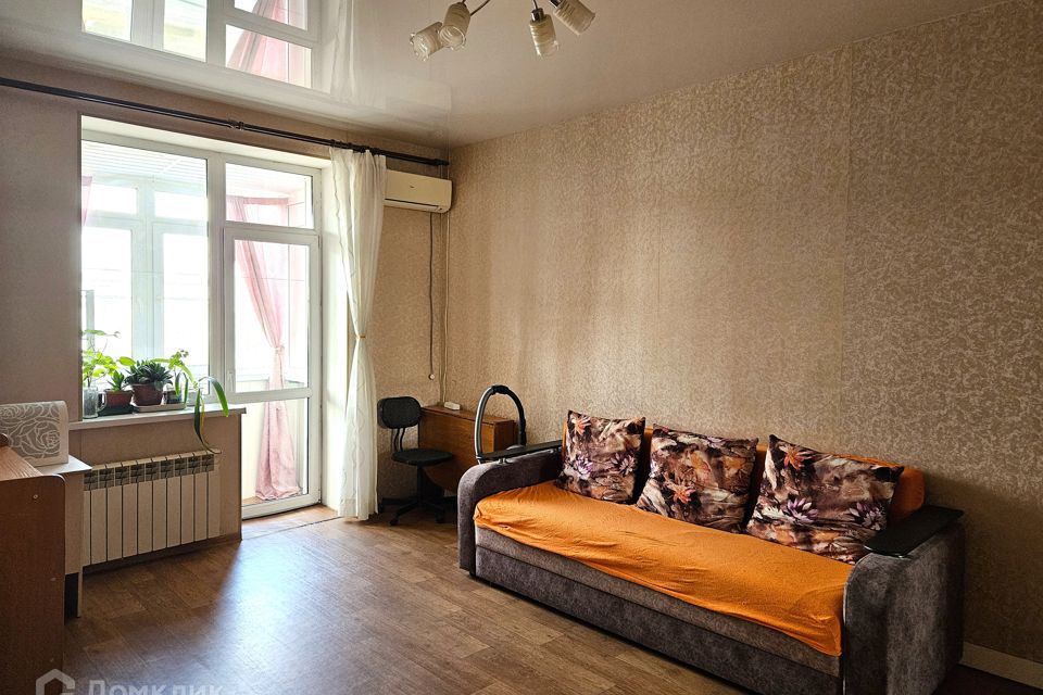 Сдаётся 1-комнатная квартира, 37 м²