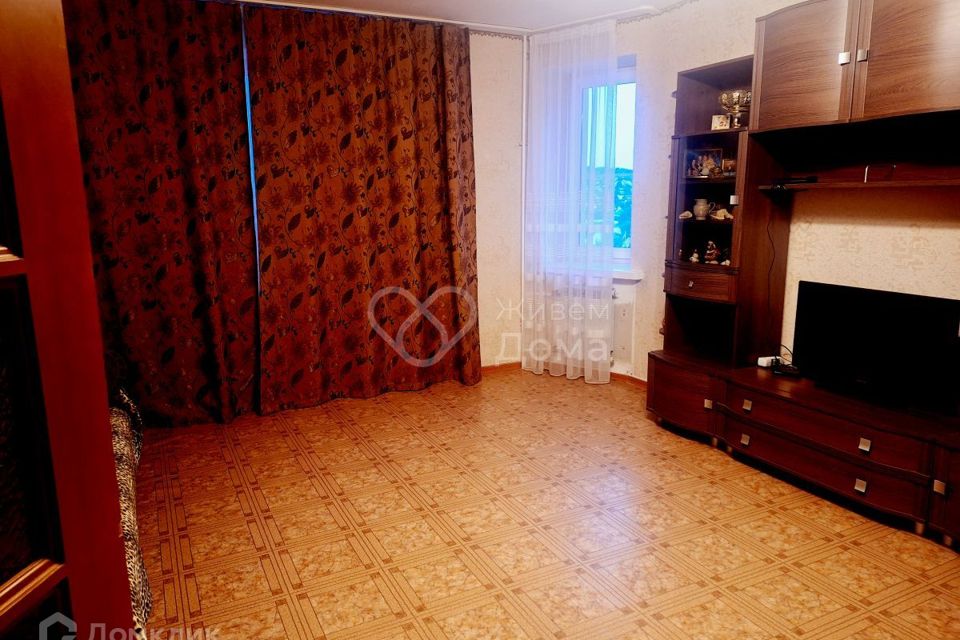 Продаётся 1-комнатная квартира, 39.2 м²