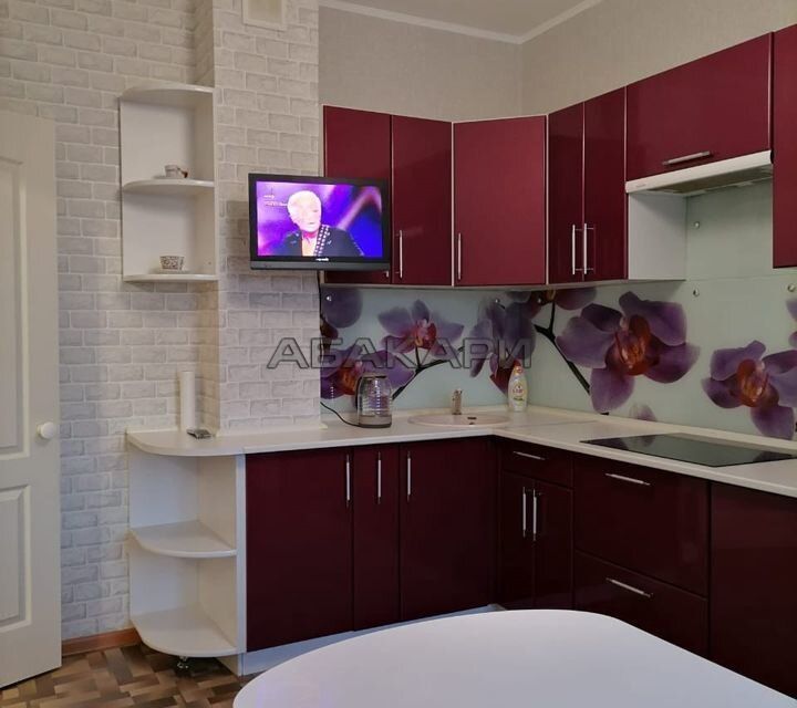 Сдаётся 1-комнатная квартира, 46 м²