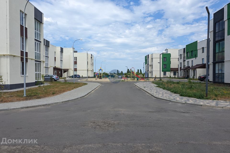 Продаётся 2-комнатная квартира, 66.4 м²
