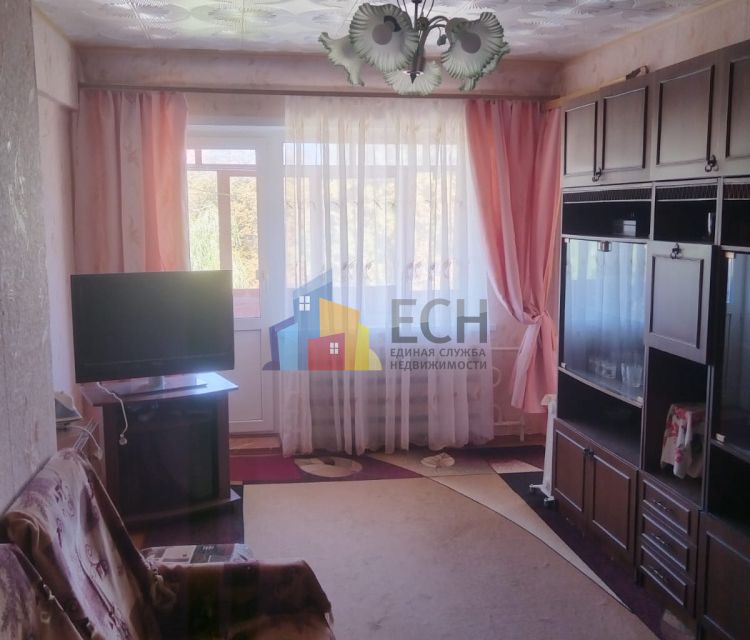 Продаётся 3-комнатная квартира, 47.2 м²