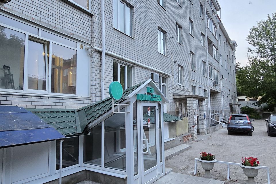 Продаётся 3-комнатная квартира, 81.2 м²