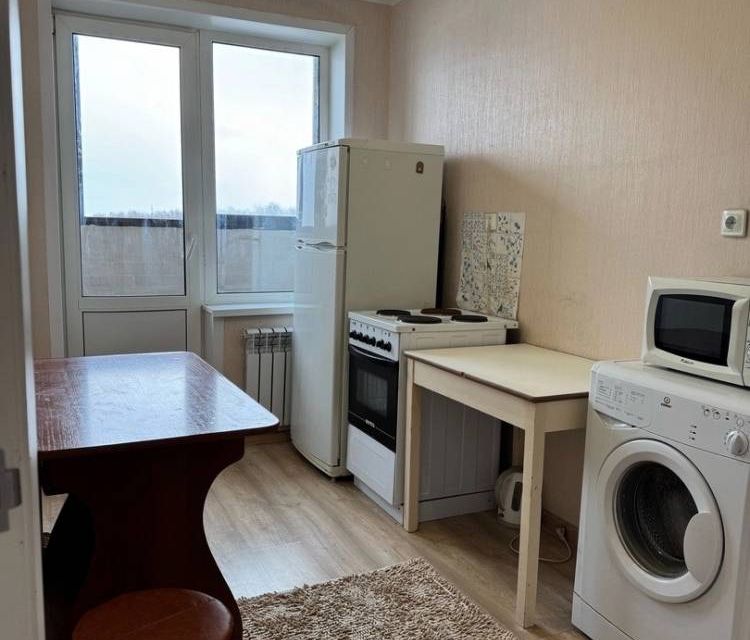 Сдаётся 1-комнатная квартира, 40 м²