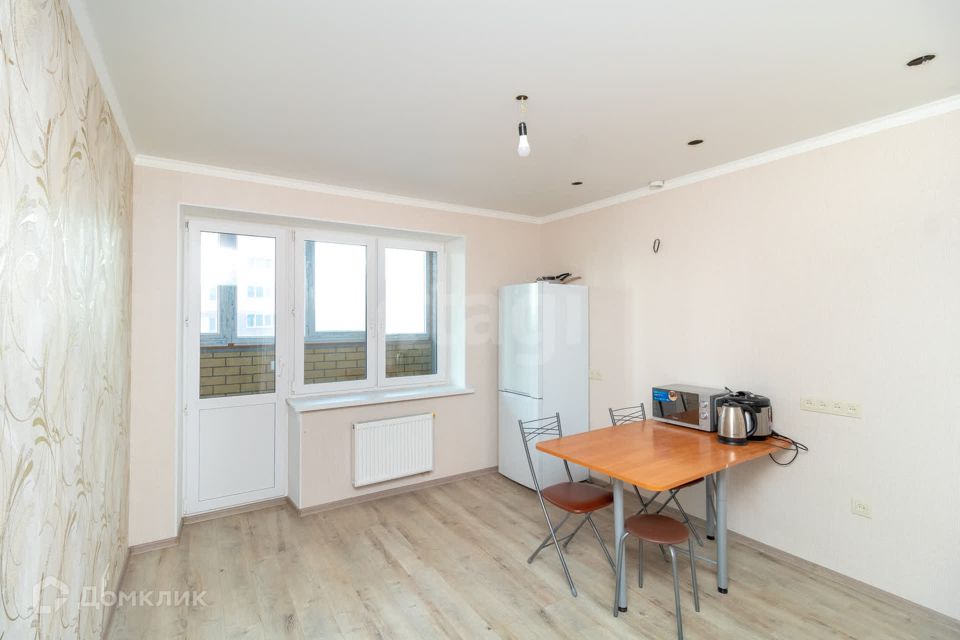 Продаётся 1-комнатная квартира, 49.3 м²