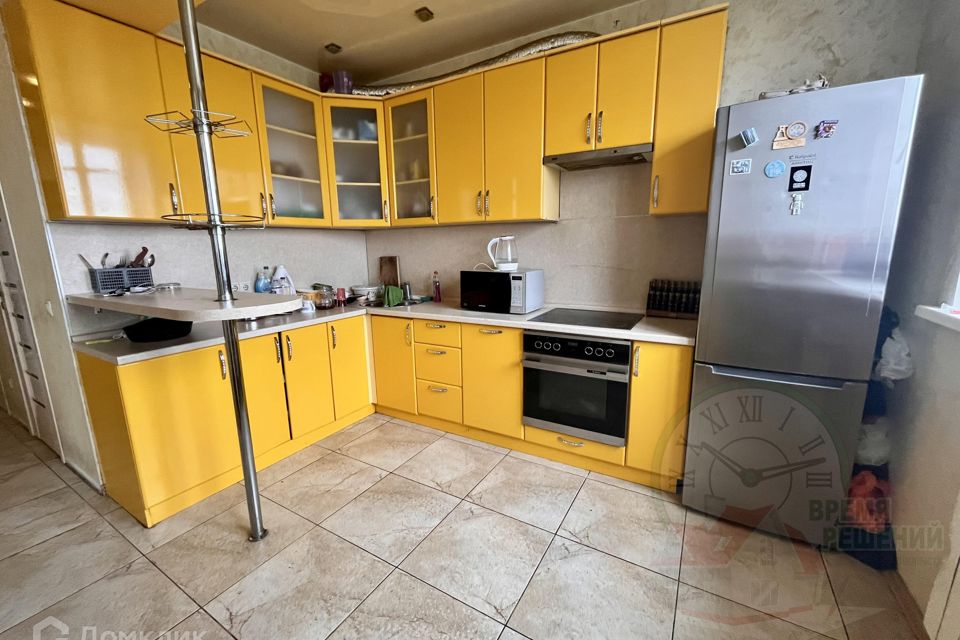 Продаётся 2-комнатная квартира, 68.3 м²