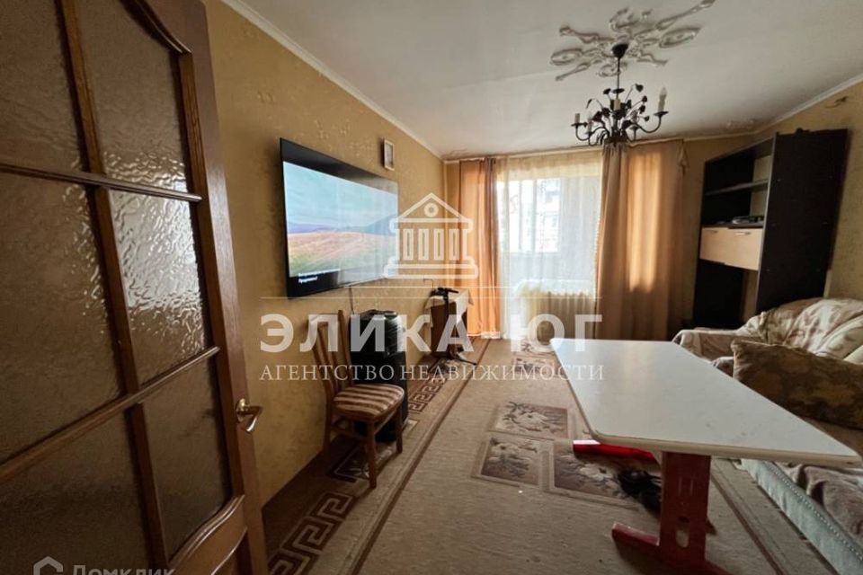 Продаётся 3-комнатная квартира, 63 м²