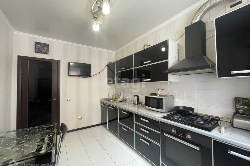 Продаётся 2-комнатная квартира, 53.9 м²