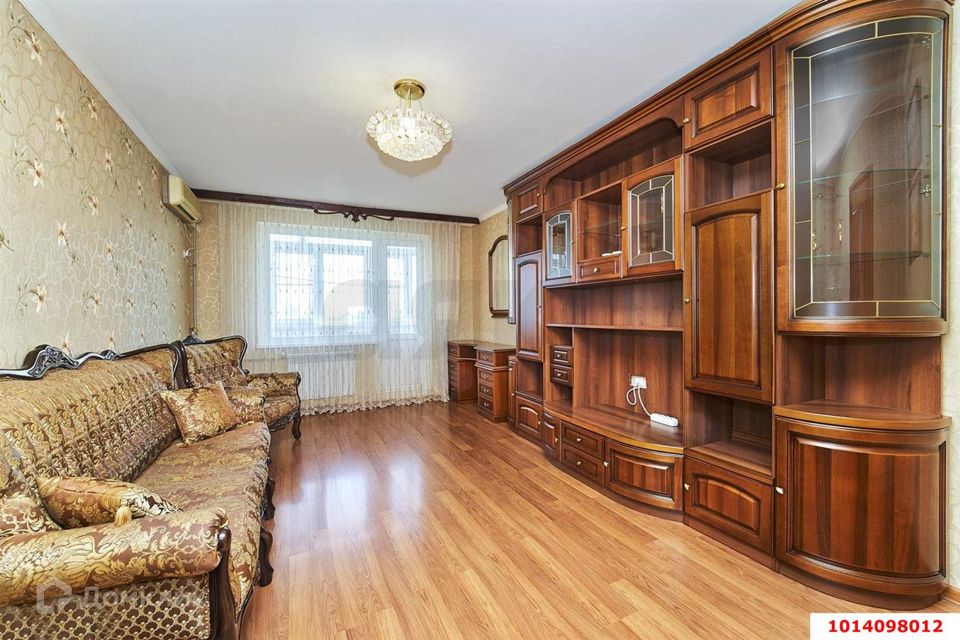 Продаётся 3-комнатная квартира, 73 м²