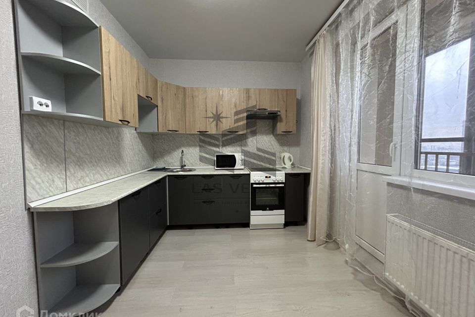 Сдаётся 1-комнатная квартира, 40 м²