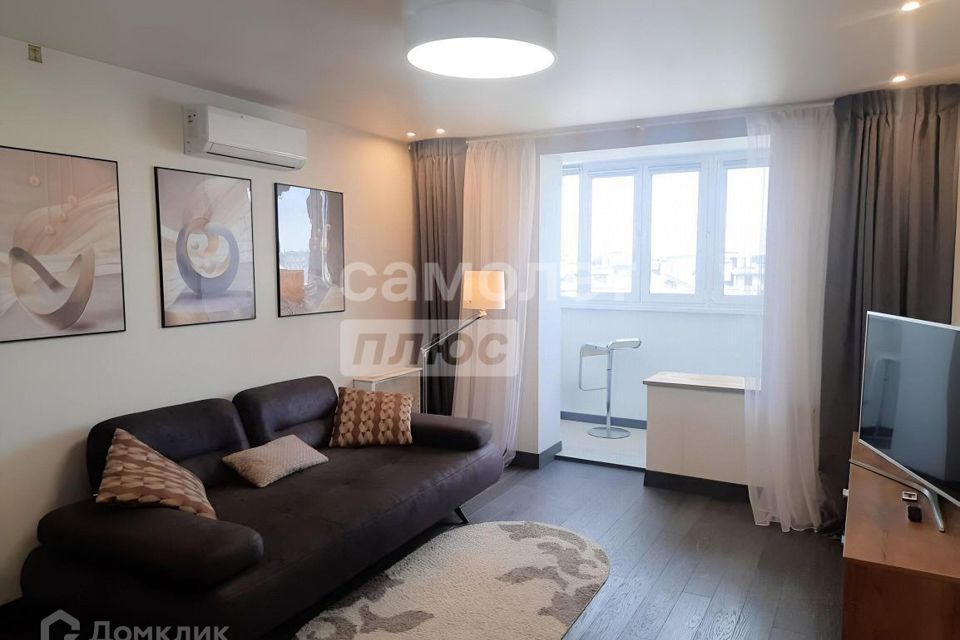 Продаётся 1-комнатная квартира, 44 м²