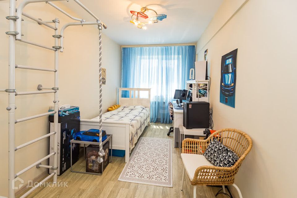 Продаётся 3-комнатная квартира, 58.9 м²