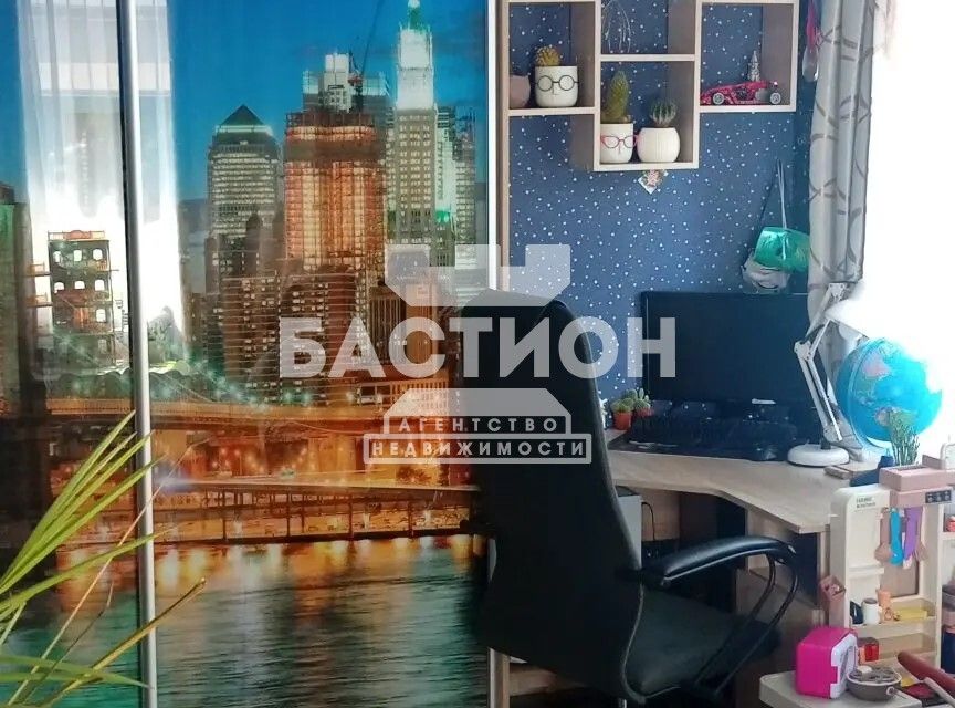 Продаётся 3-комнатная квартира, 58 м²