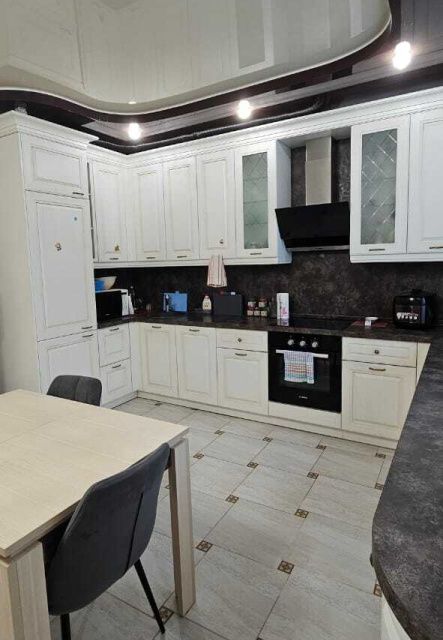 Продаётся 3-комнатная квартира, 77.4 м²