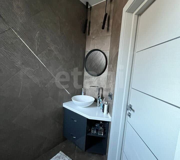 Продаётся 3-комнатная квартира, 90 м²