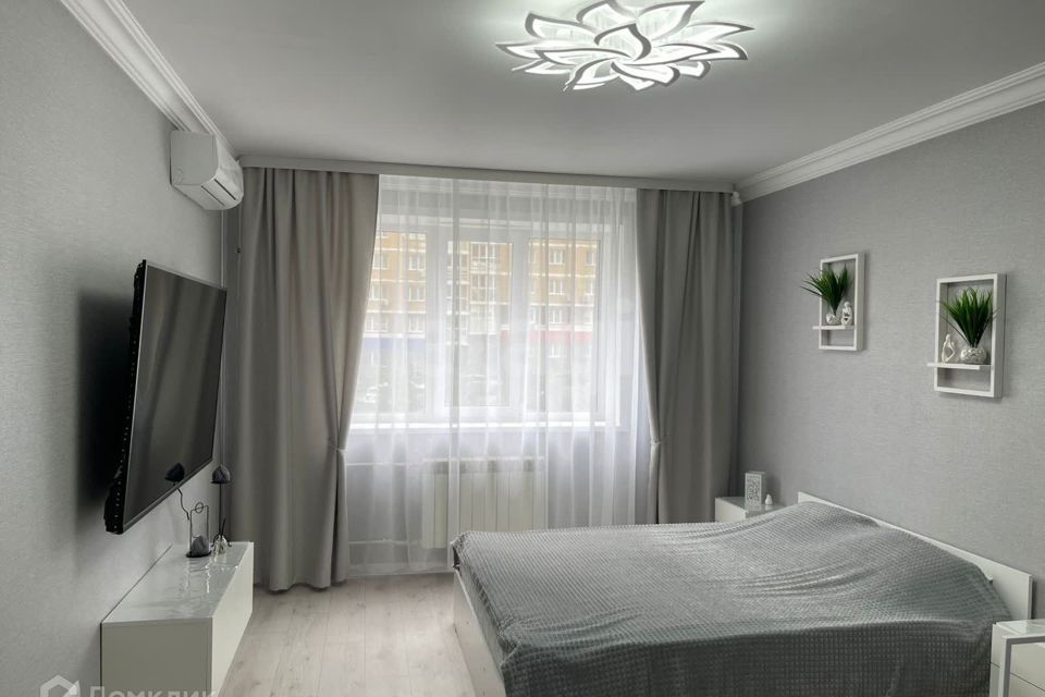 Сдаётся 1-комнатная квартира, 42 м²