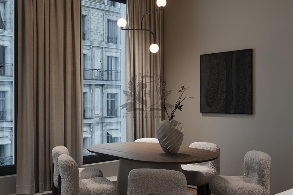 Продаётся 3-комнатная квартира, 110 м²