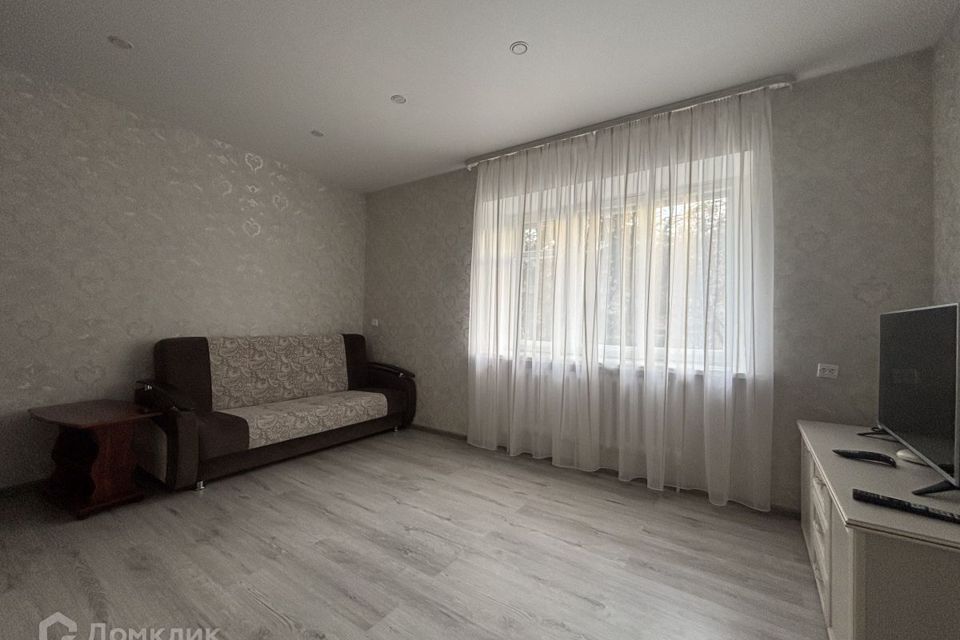 Сдаётся 1-комнатная квартира, 37 м²