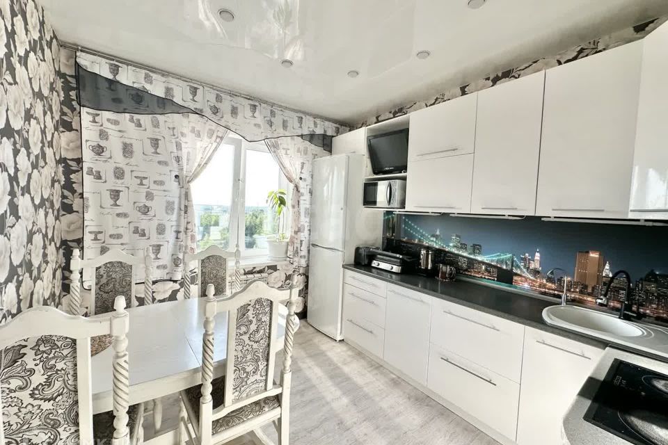Продаётся 3-комнатная квартира, 68.8 м²
