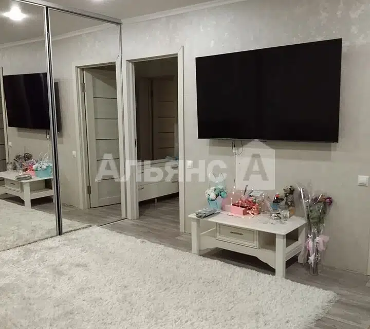 Продаётся 1-комнатная квартира, 36 м²