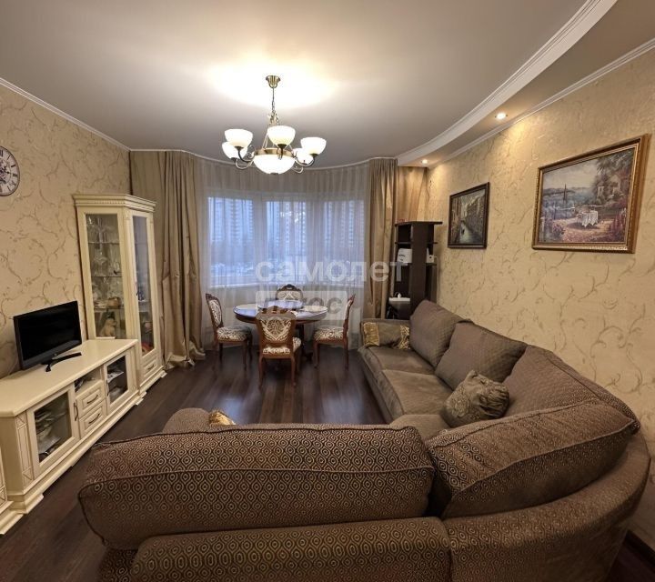 Продаётся 2-комнатная квартира, 51.7 м²