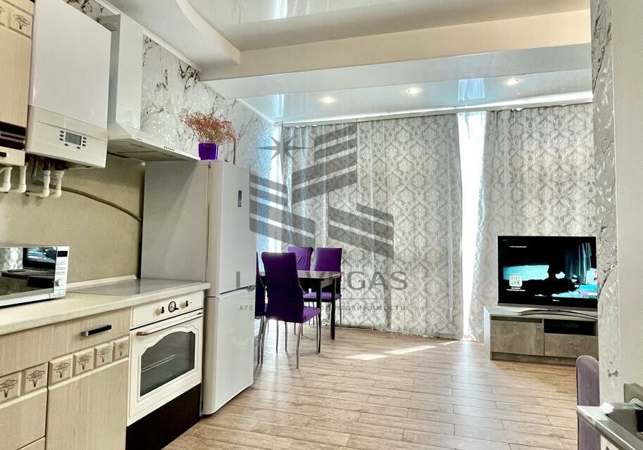 Сдаётся 1-комнатная квартира, 46 м²