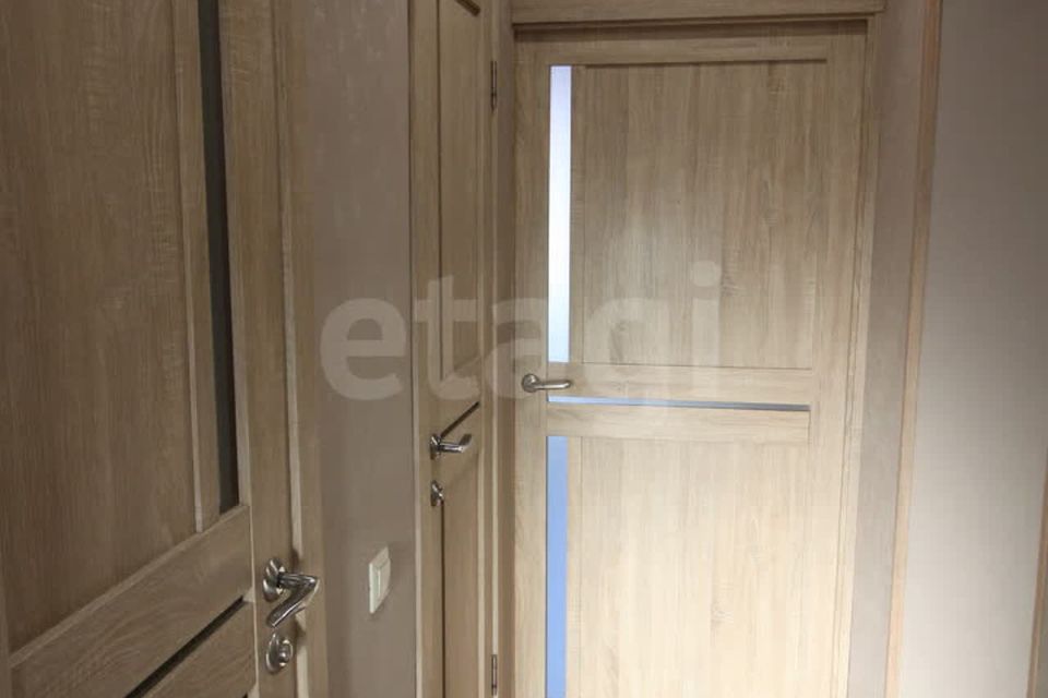 Продаётся 3-комнатная квартира, 63.8 м²