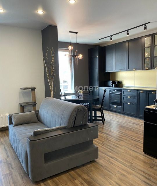 Продаётся 3-комнатная квартира, 83.8 м²